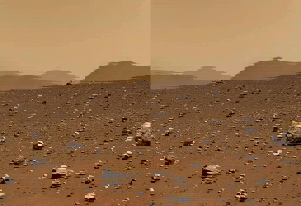 Scientists studying soil samples from NASA's Curiosity rover have discovered that a carbon cycle similar to the one that sustains life on Earth once played out on the red planet.