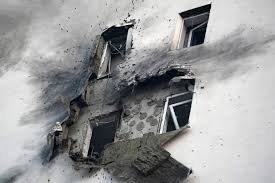 Moscow Disrupted by Heavy Drone Attacks Amid Ongoing Ukraine Conflict