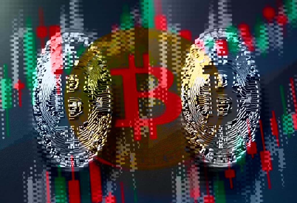 Bitcoin BTC/USD May Decouple from Stocks Amid Economic Turmoil