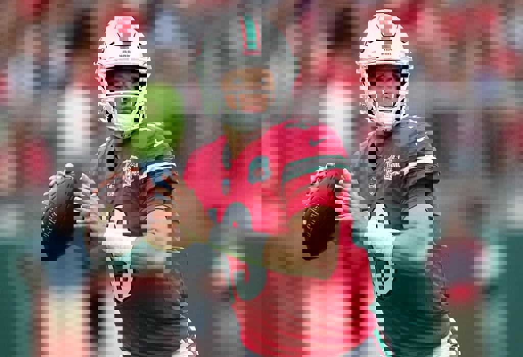 Miami QB Cam Ward projected as No. 1 pick in the 2025 NFL Draft