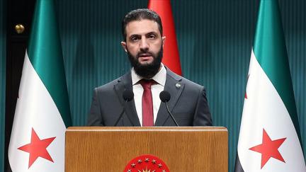 Suriye'nin Geçici Cumhurbaşkanı Ahmed Şara Batı ile İlişkileri Değerlendirdi