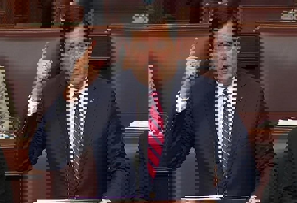 Illinois Gov. JB Pritzker criticizes Democrats for weakness against Trump during key address in New Hampshire